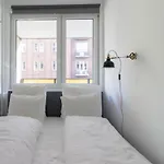 Standard By Hi5 - Madach Apartment *
