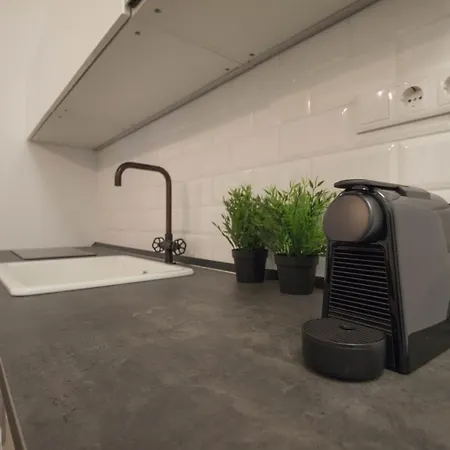 Standard By Hi5 - Madach Budapest