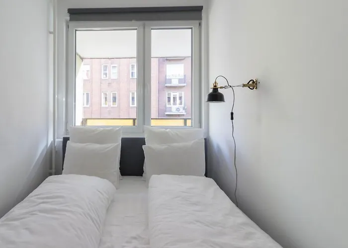 Standard By Hi5 - Madach Appartement *